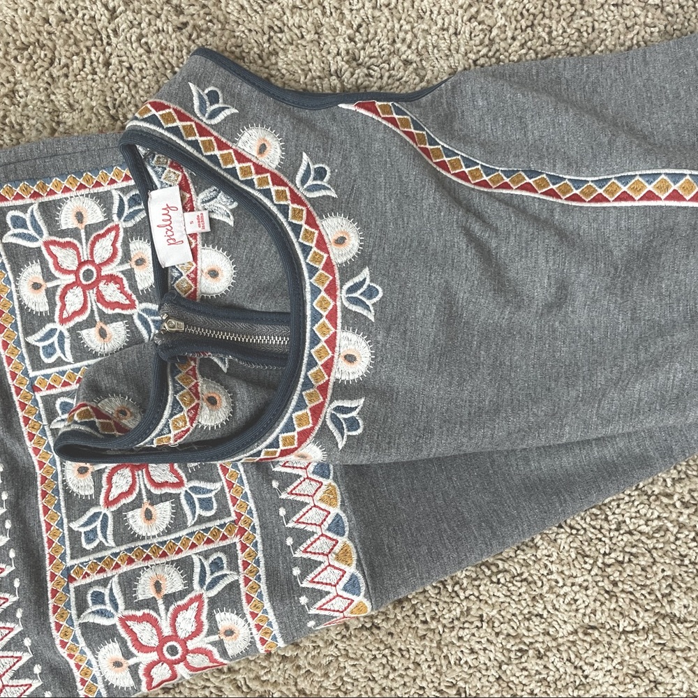 Pixley dress. Size small. Nice embroidery and stretch.